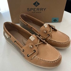 Sperry Boat shoes. Women’s size 11